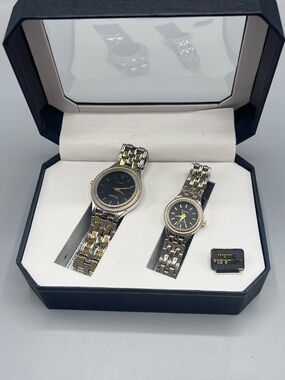 Futura His & Hers Matching Watch Set Gold Silver Tone Stainless New Battery Futura Men / Women Gold And Silver Tone Watch Set With Blue  main image 3